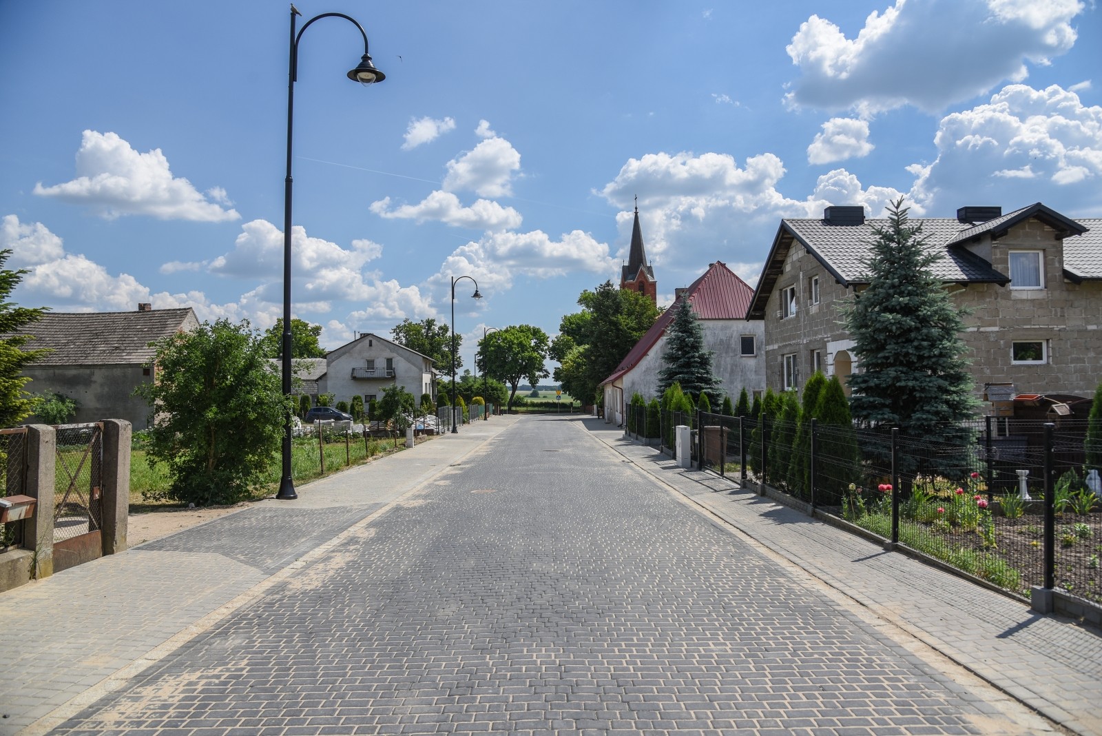 Ulica Kościelna w Kosobudach